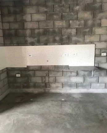 Imagem galpão com 250 m2, com pé direito de 7 m FL26