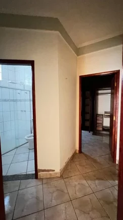 Imagem CASA Á VENDA NO FRANVILLE DE ESQUINA COM A RECEITA FEDERAL, EXCELENTE LOCALIZAÇÃO!