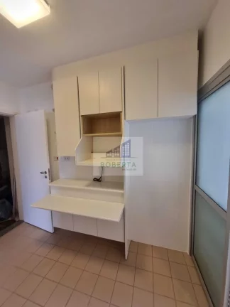 Imagem APARTAMENTO À VENDA EM BELA VISTA COM 3 DORMITÓRIOS