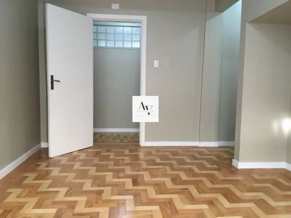 Imagem Apartamento à venda no bairro Centro Histórico - Porto Alegre/RS