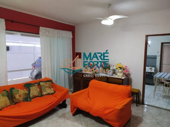 Imagem OPORTUNIDADE - EXECENTE CASA COM 4 DORMITÓRIOS (SENDO UMA SUÍTE) E 2 CHALÉS.