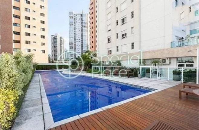Imagem Cobertura duplex impecável. São 403m2 de área privativa, 4 dormitórios ( 4 suítes) e 5 vagas na...