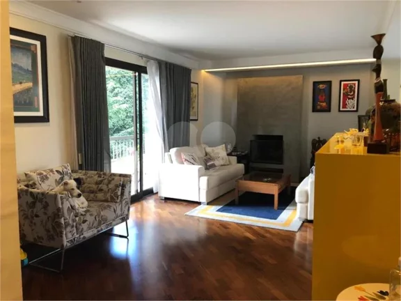 Imagem Apartamento à venda com 3 quartos, sendo 1 suíte, no condomínio Ouro Preto, São Paulo - SP