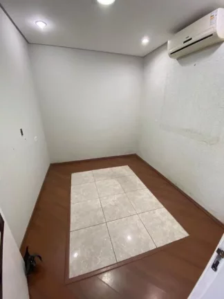 Imagem Casa com 1 dormitório à venda, 300 m² por R$ 2.000.000,00 - Jardim Santa Helena - Suzano/SP
