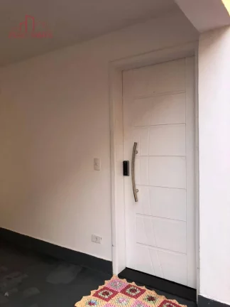 Imagem Excelente sobrado de Condomínio