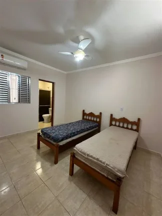 Imagem CASA COM 129.6 m² - MARACANÃ - PRAIA GRANDE SP