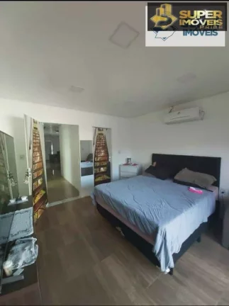 Imagem Casa Alto Padrão para Venda em Três Vendas Pelotas-RS - 1635