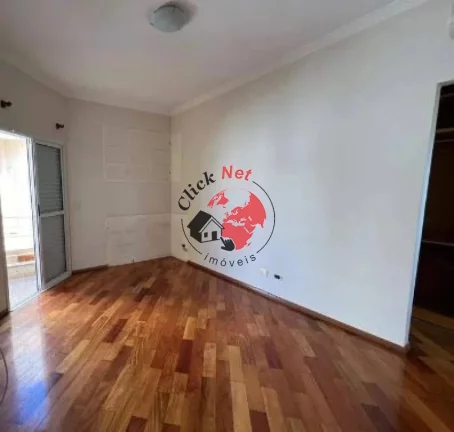 Imagem Sobrado espaçoso à venda em condomínio fechado localizado no bairro Vila Scarpelli em Santo André – Conforto, segurança e localização privilegiada!