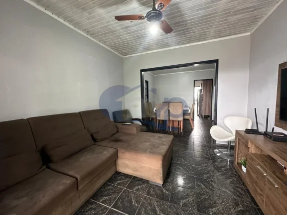 Imagem Casa á venda com 4 dormitórios no Igra Sul em Torres/RS