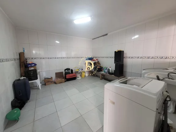 Imagem Casa - Jardim Souto - SJCampos - 02 Dormitórios (01 Suíte) - 252m²