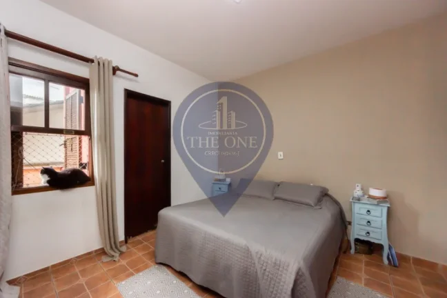 Imagem Casa à venda em São Paulo-SP, bairro Jardim Pinheiros: 3 quartos, 1 suíte, 2 salas, 3 banheiros, 2 vagas, 124m². Confira!