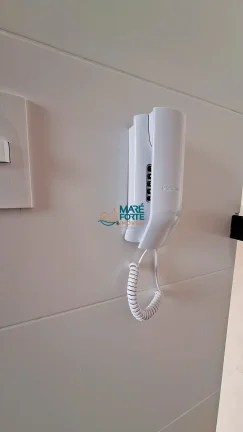 Imagem Oportunidade! Apartamento recém entregue com duas suítes a 5 minutos a pé da praia!