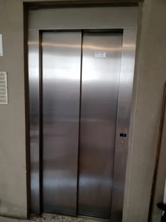 Imagem ALUGO sala com 25m², em local privilegiado e seguro!!!