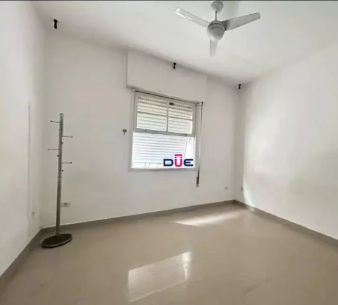 Imagem Kitnet com 1 dormitório à venda, 27 m² por R$ 245.000 - Embaré - Santos/SP