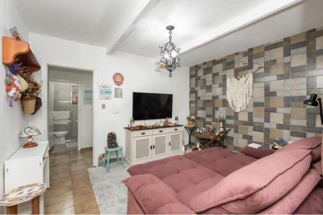 Imagem Casa com 7 Quartos à Venda, 104 m² em Chora Menino - São Paulo