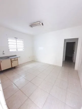 Imagem Casa com 1 dormitório para alugar, 40 m² por R$ 900,00/mês - Vila Guarani - Santo André/SP