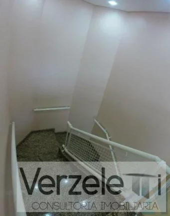 Imagem Casa em Condomínio para Venda em Balneário Camboriú / SC no bairro Estados