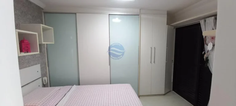 Imagem Cobertura incrível para venda na Ponta da Praia em Santos.