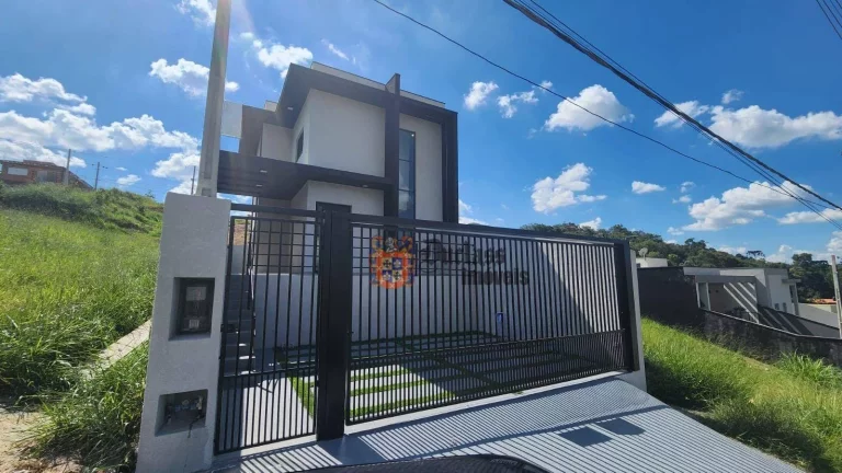 Imagem Sobrado com 3 dormitórios à venda, 105 m² por R$ 650.000,00 - Santa Martha - Bom Jesus dos Perdões/SP