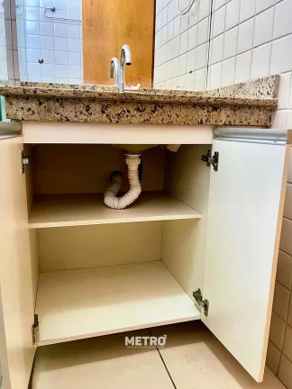 Imagem Apartamento com 3 dormitórios para locação, Centro, PETROLINA - PE