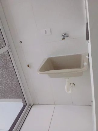 Imagem SOBRADO PADRÃO A VENDA, TRÊS DORMITÓRIOS E QUATRO VAGAS DE GARAGEM NO BAIRRO BUNGU DIVISA COM PARQUE DAS NAÇÕES