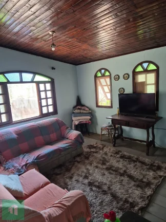 Imagem Sítio com 3 quartos, 13000m2, à venda