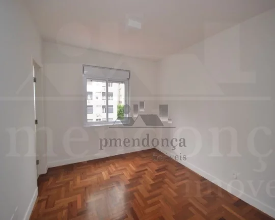 Imagem Otimo Apartamento para venda reformado na Rua Piaui a duas quadras do Parque Buenos Aires. Venha mor...