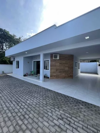 Imagem Casa com 3 dormitórios sendo 1 suíte e 2 vagas - Praia do Ervino | São Francisco do Sul/SC