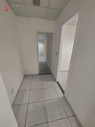Imagem LOJÃO COM 220M ² NA PRINCIPAL AVENIDA DE CAXIAS