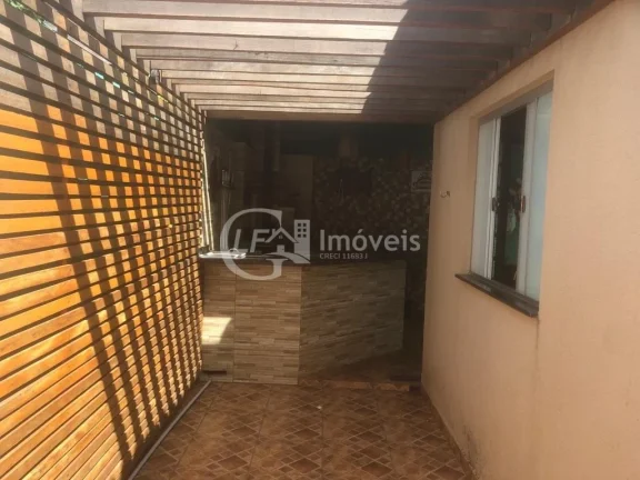 Imagem Imperdível! Casa à venda em Campo Grande-MS, Jardim Vida Nova, 3 quartos, 3 salas, 2 banheiros, 3 vagas, 161m². Venha conferir!