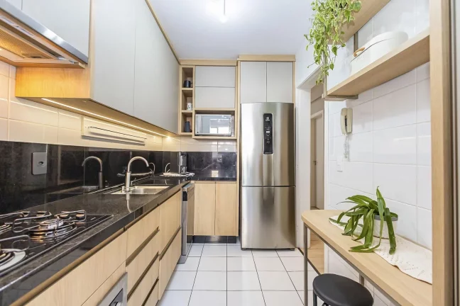 Imagem Apto Semi Mobiliado 3 Quartos no Residencial Aruana