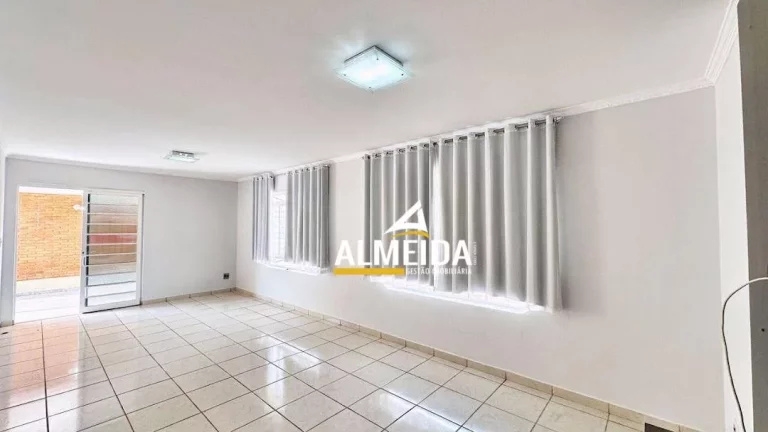 Imagem Casa com 2 dormitórios à venda, 179 m² por R$ 550.000,00 - Estádio - Rio Claro/SP