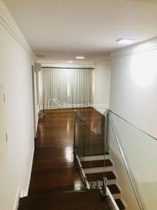 Imagem Apartamento duplex de 190 m² de área útil, um por andar, totalmente reformado, à venda no charmo...