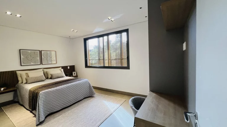 Imagem Casa de Condomínio à Venda na Riviera de São Lourenço - Módulo 12
