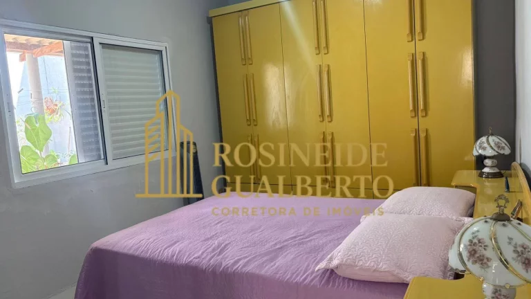 Imagem CASA COM 4 DORMITÓRIOS E 2 SUÍTES PRAIA MARTIM DE SÁ