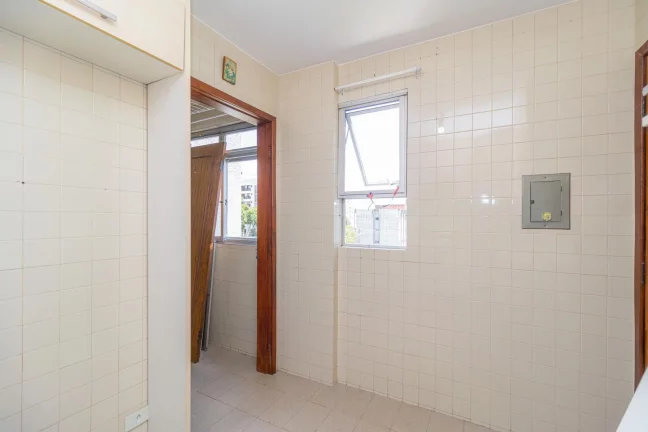 Imagem Apartamento de 3 quartos no bairro Ahú