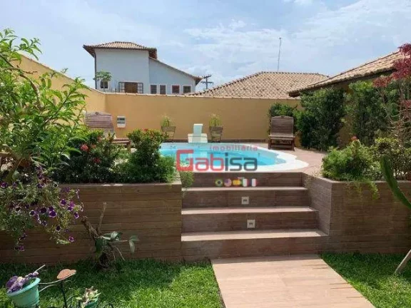 Imagem Casa com 3 dormitórios à venda, 300 m² por R$ 1.700.000 - Ogiva - Cabo Frio/RJ