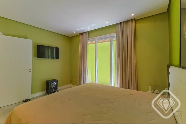 Imagem Casa de luxo no Jardim Isabel
Conforto, elegância e privacidade na rua mais charmosa da Zona Sul

V...