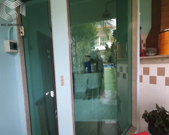 Imagem Casa em Condomínio de Alto Padrão no Recreio dos Bandeirantes, RJ: 3 suítes, 4 vagas, 558m² de luxo! Pfoximo a Praia