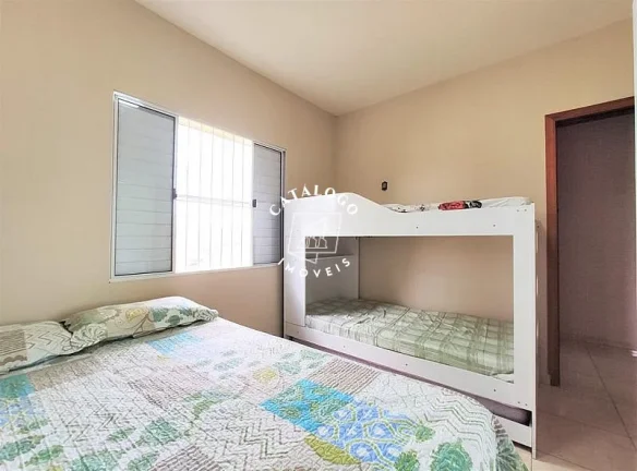 Imagem Casa em Condomínio a Venda no bairro Centro - Pardinho, SP