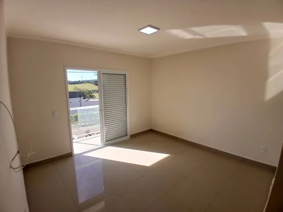 Imagem Linda Casa à venda no Condomívio Portal da Serra em Bragança Paulista!
