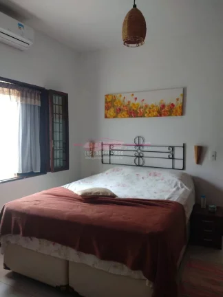 Imagem CHÁCARA Residêncial em de condomínio dentro da cidade