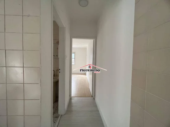 Imagem Kitnet com 1 dormitório à venda, 32 m² por R$ 215.000,00 - Boqueirão - Praia Grande/SP