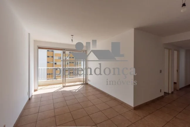 Imagem Apartamento em Pinheiros com 92m², 3 quartos (1sui­te) e 2 vagas fixas.