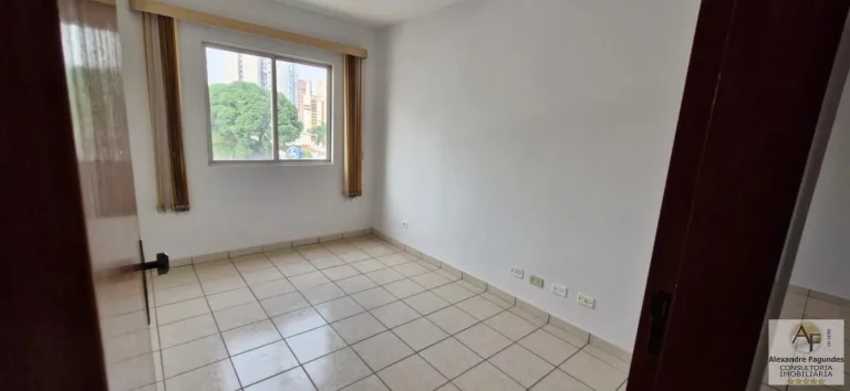 Imagem Apartamento para Venda em Goiânia, SETOR BUENO, 3 dormitórios, 1 suíte, 3 banheiros, 2 vagas