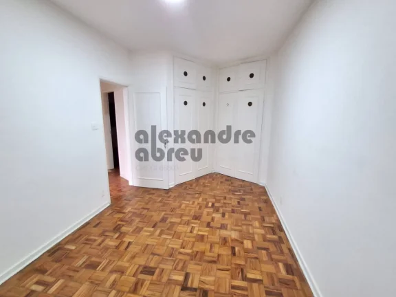Imagem Sobrado para Locação Comercial
280m2 ao lado do Metrô Vila Madalena