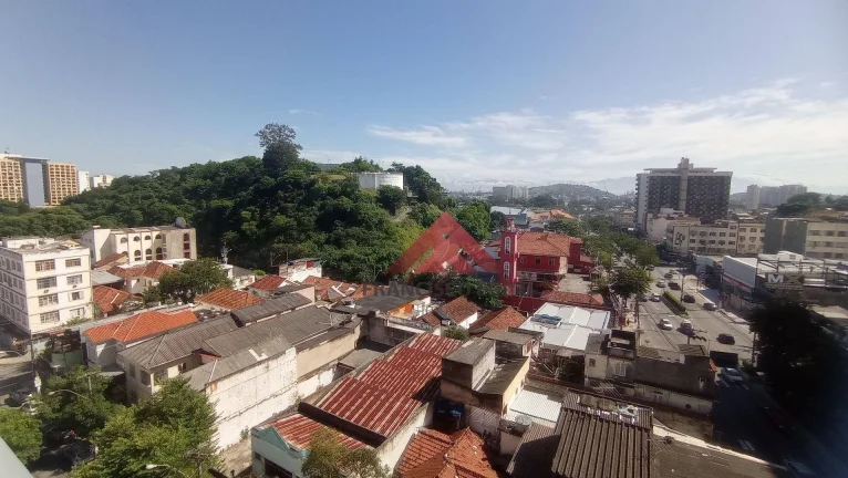 Imagem Quarto e sala à venda no Centro de Niterói, ,68 m² por R$ 300.000
