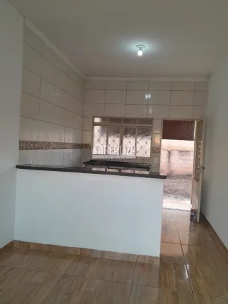 Vende-se casa com dois quartos no Bairro Monte Castelo- Igarapava/SP