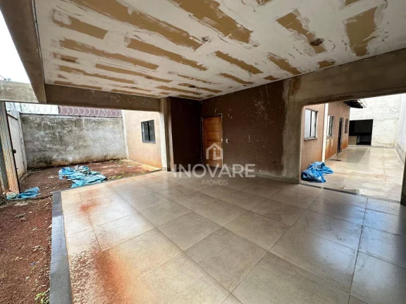 Imagem Casa com 3 dormitórios à venda, 209 m² por R$ 550.000,00 - Setor Paranaíba - Itumbiara/GO