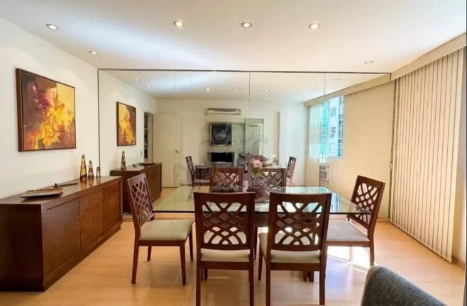 Imagem Copacabana - Residencial › Apartamento com 3 quarto(s) a Venda